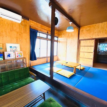 Hotel 青とサイダー Oshima Esterno foto